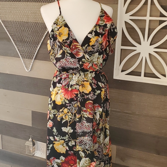 Soprano Dresses & Skirts - Soprano Floral Dress